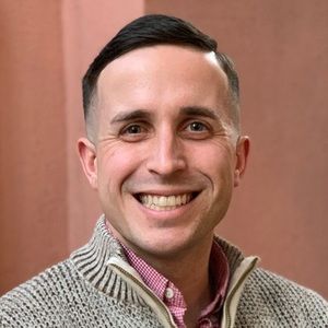 Meet your Posher, Alex